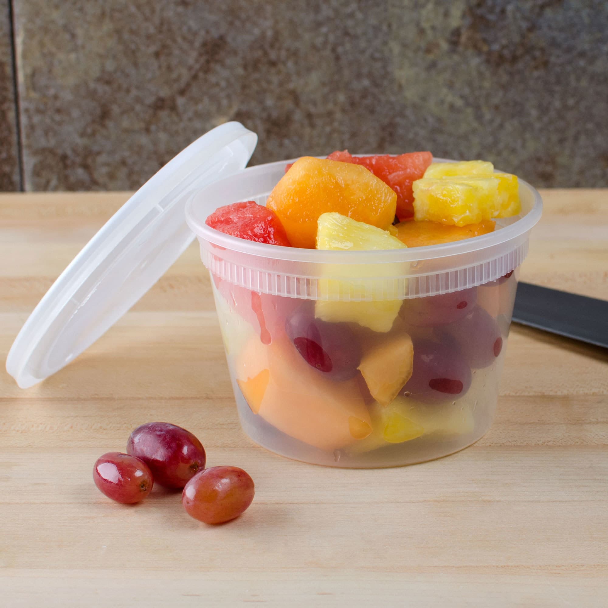 16 oz Round PP Deli Container with Lid - Image 11