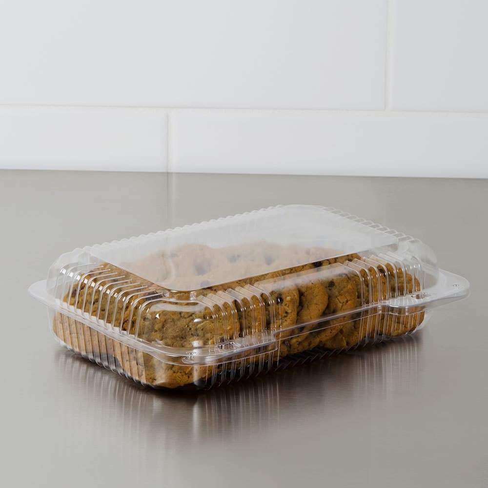 Dart StayLock Clear Hinged Plastic Medium Shallow Dome Oblong Container