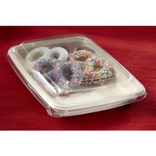 Flat PET Lid - fits 30 oz Fiber Rectangle Container - Image 1