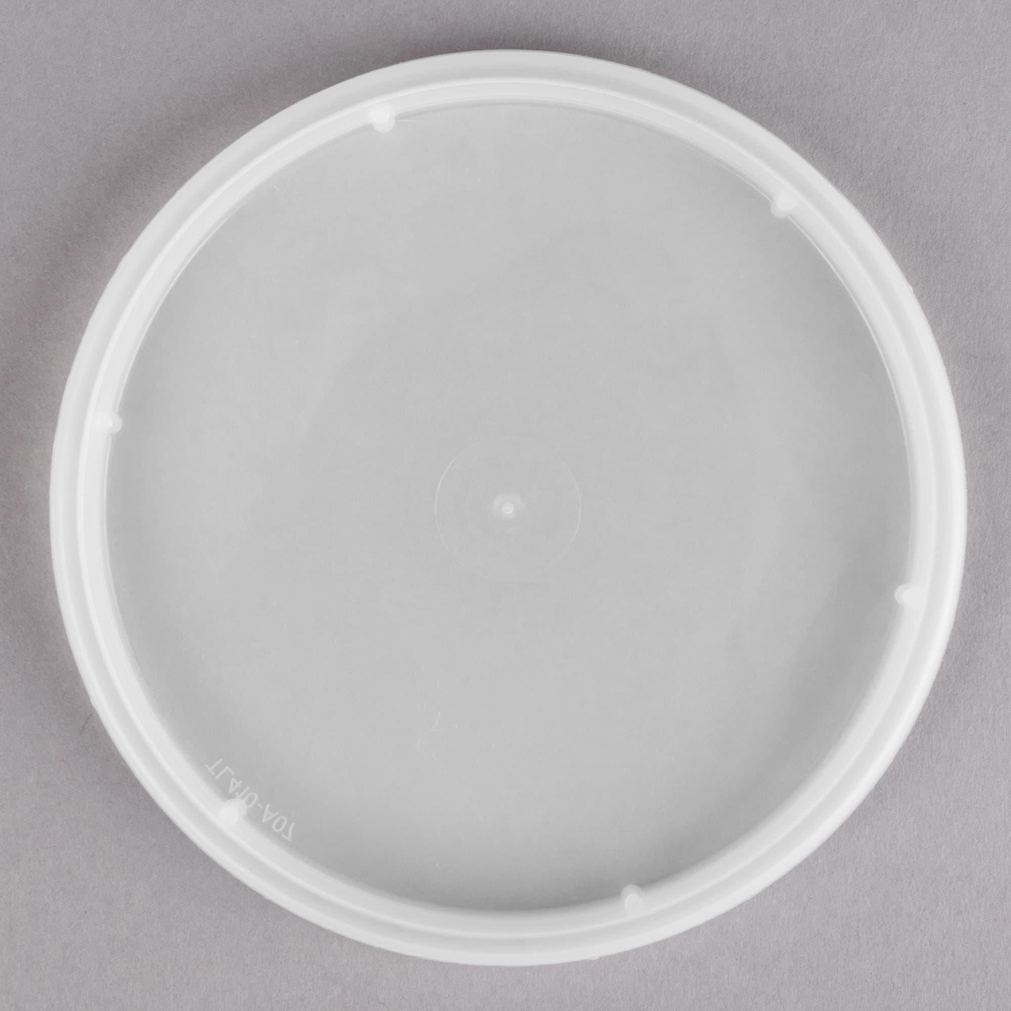 8-32 oz. Translucent Round Hi-Heat Microwavable Deli Container Lid - Image 1
