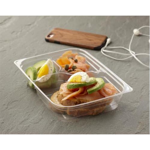 26 oz Clear Rectangle Deli Container, 3-Compartment - Image 1
